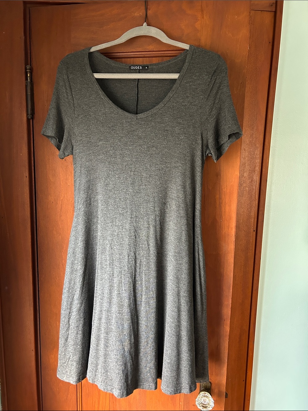 Women's Short Sleeve V-Neck Swing Top Dress in Heather Gray